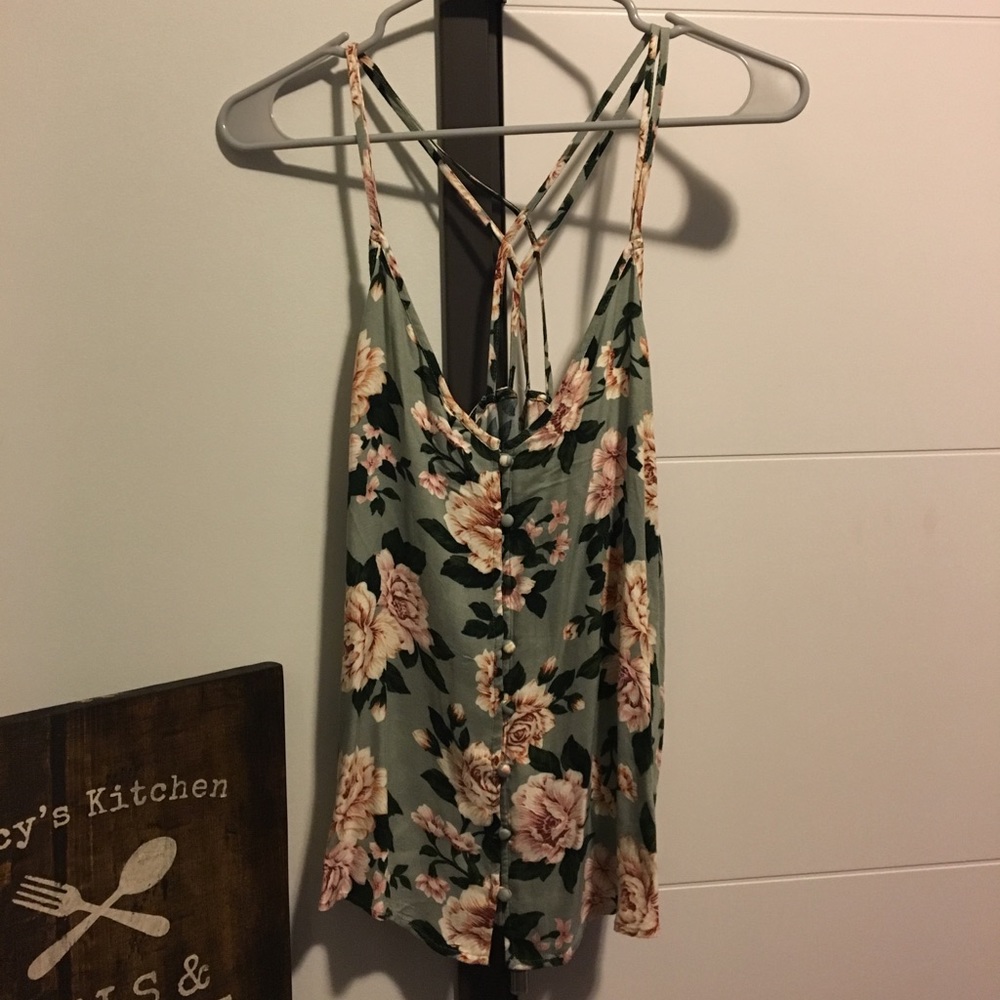 🌿 3/$20 🌿 American Eagle green floral tank